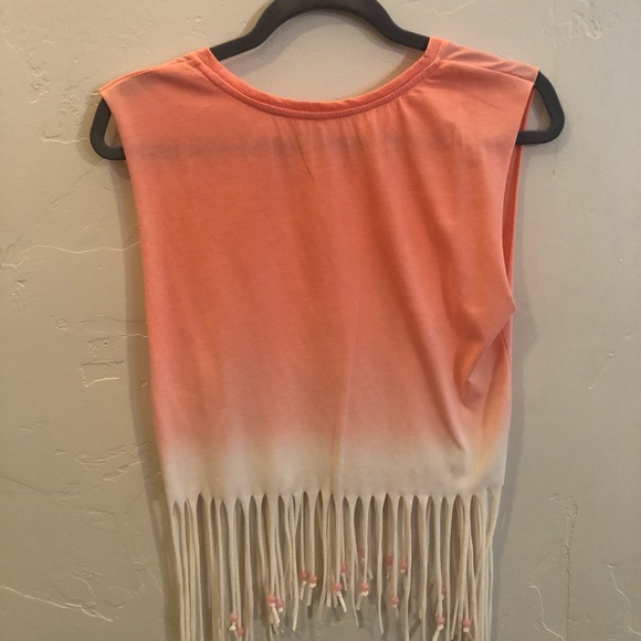 🛍🛍Yin yang Crop top with fringe 90s vibe🛍🛍 - Picture 5 of 5